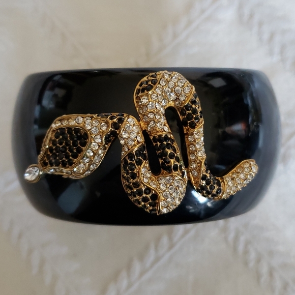 BCBGMaxAzria Jewelry - BCBG Max Azria Bangle Bracelet